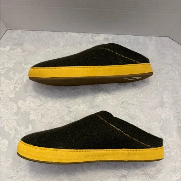 OluKai Men’s 11 Hamani Hulu Wool Slippers Dusty Olive Mustard Mule Shoe‎ Slip On